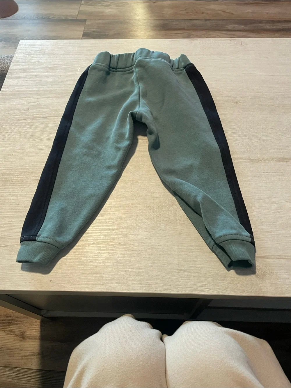 The North Face Kids Sweatshirt & Joggers Set